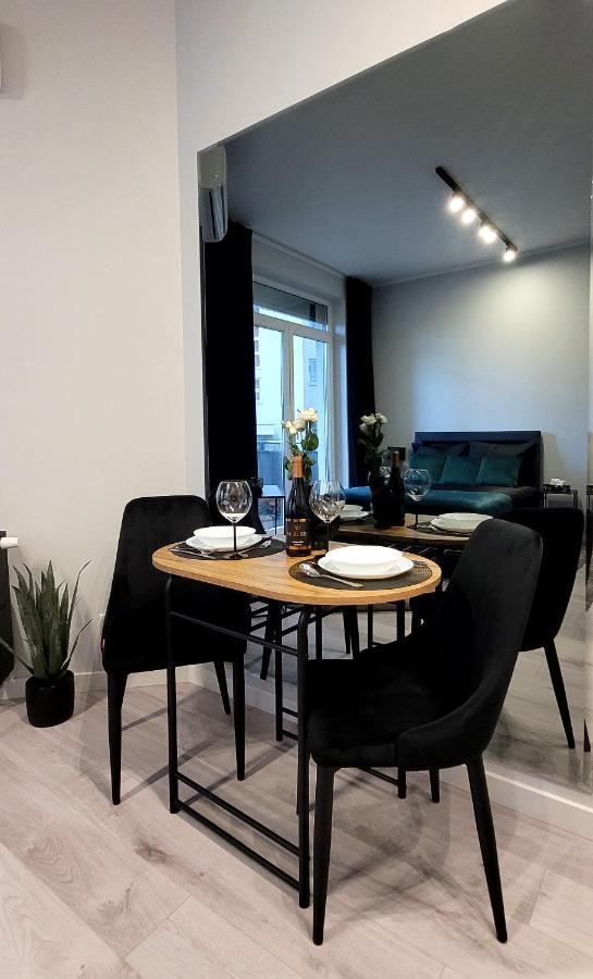 Apartment 16 Z Parkingiem *